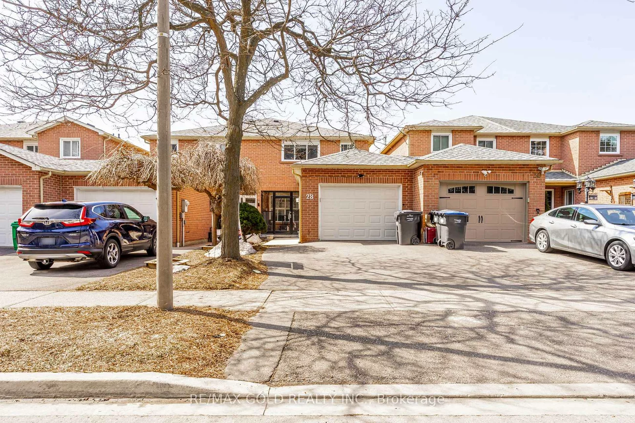 28, Silverstream, Heart Lake West, Brampton