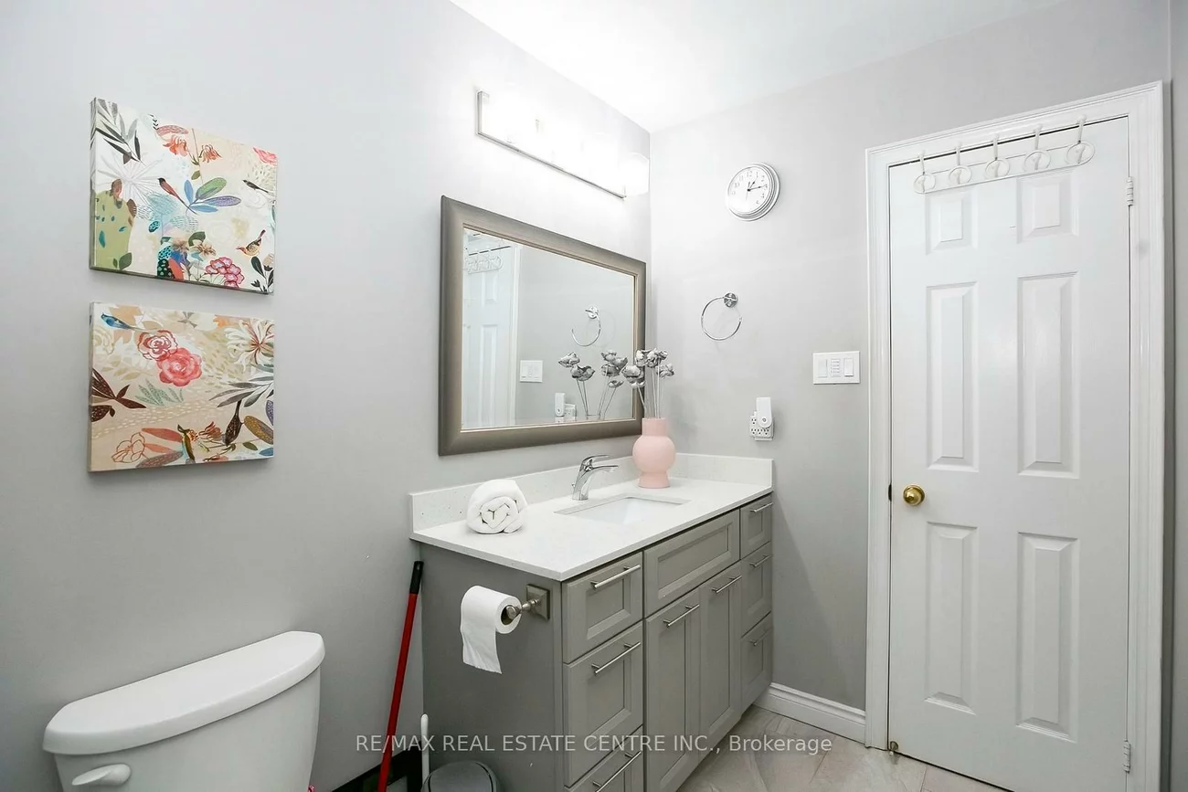 108, Moffatt, Fletcher's West, Brampton