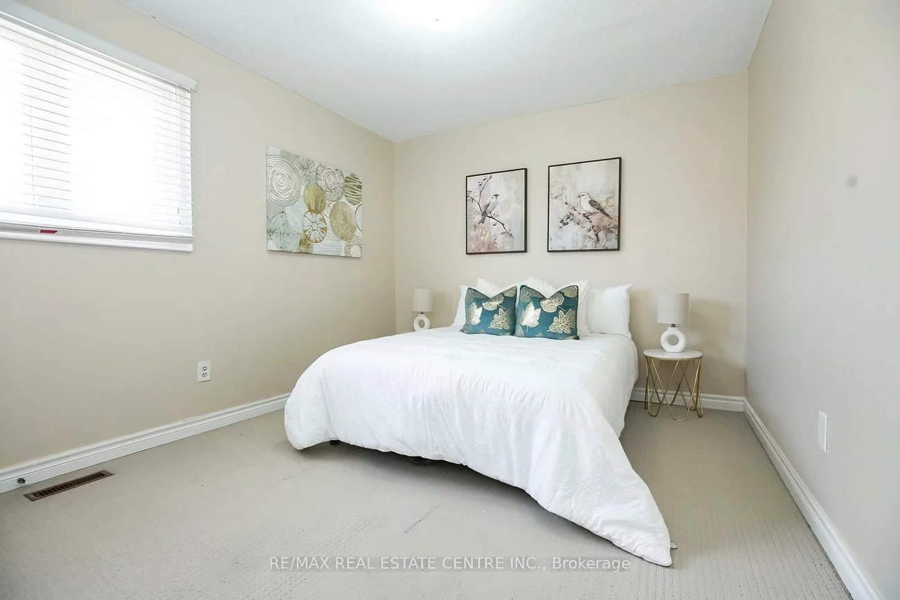 108, Moffatt, Fletcher's West, Brampton