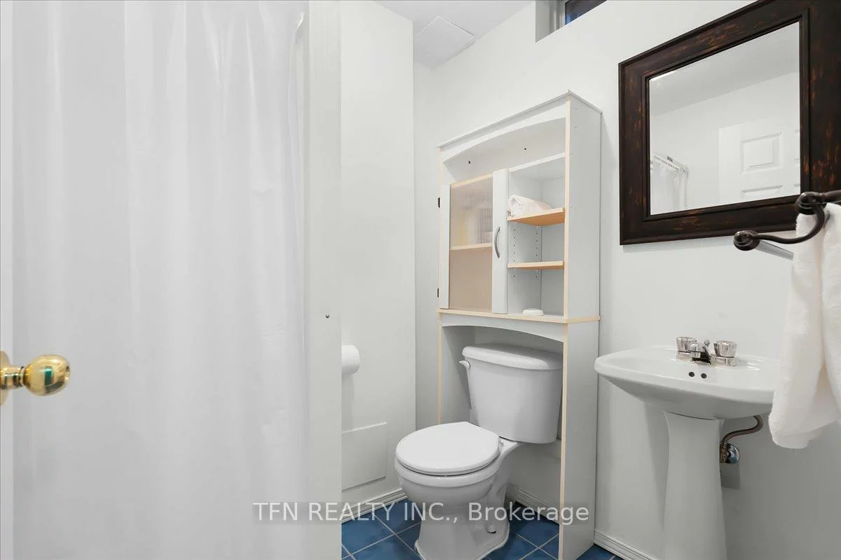 70, Sewells, Fletcher's Meadow, Brampton