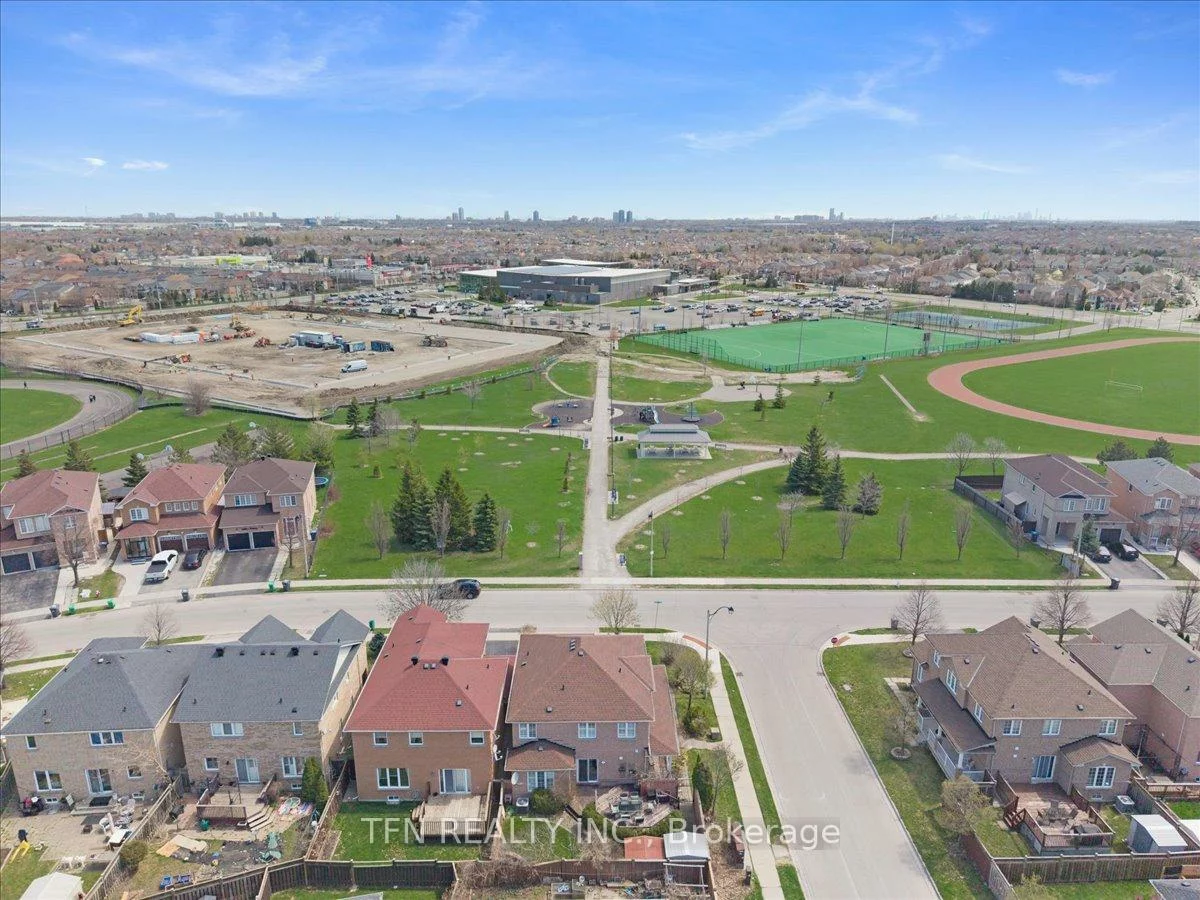 70, Sewells, Fletcher's Meadow, Brampton