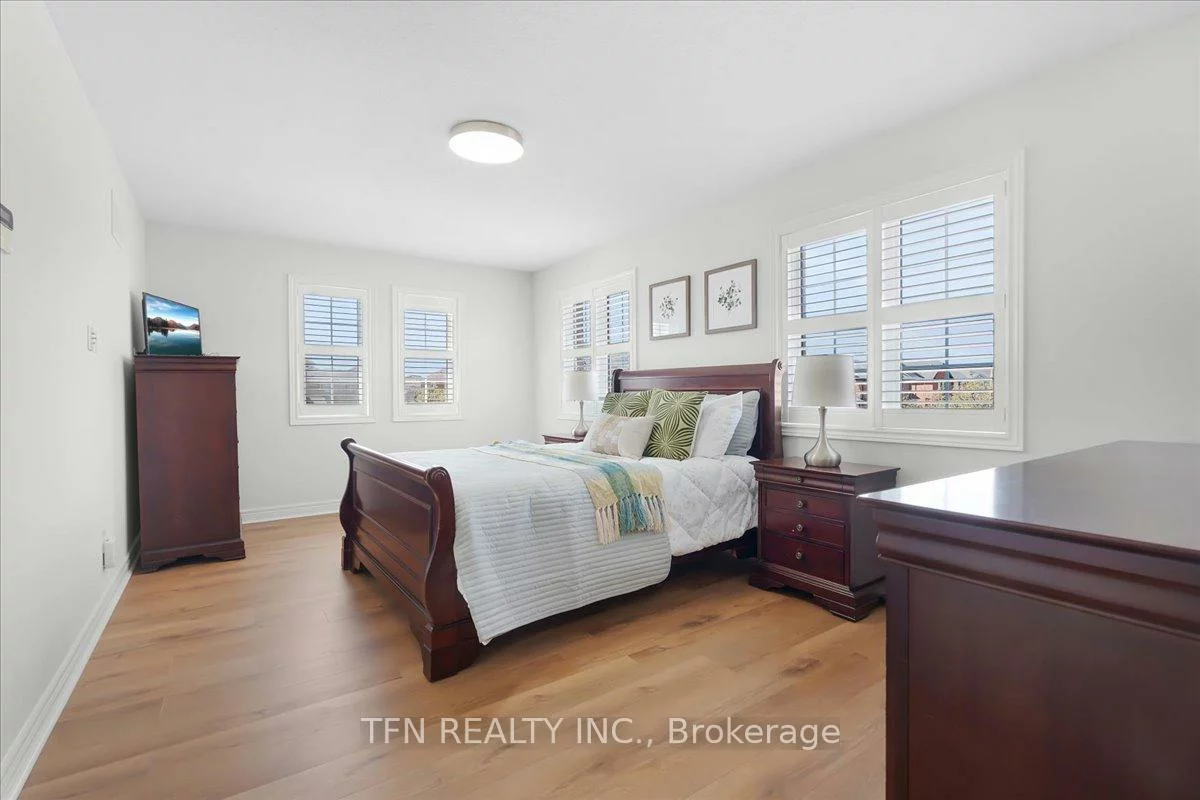 70, Sewells, Fletcher's Meadow, Brampton