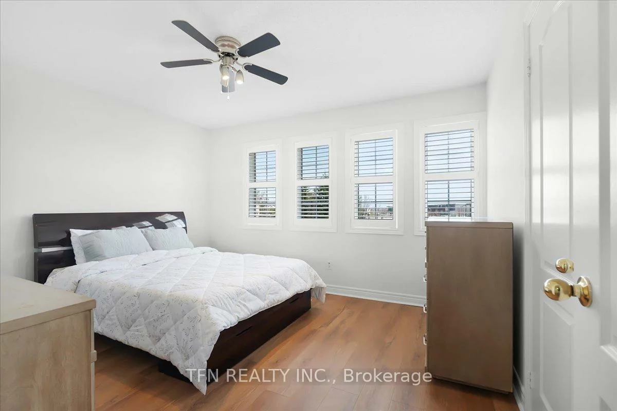 70, Sewells, Fletcher's Meadow, Brampton