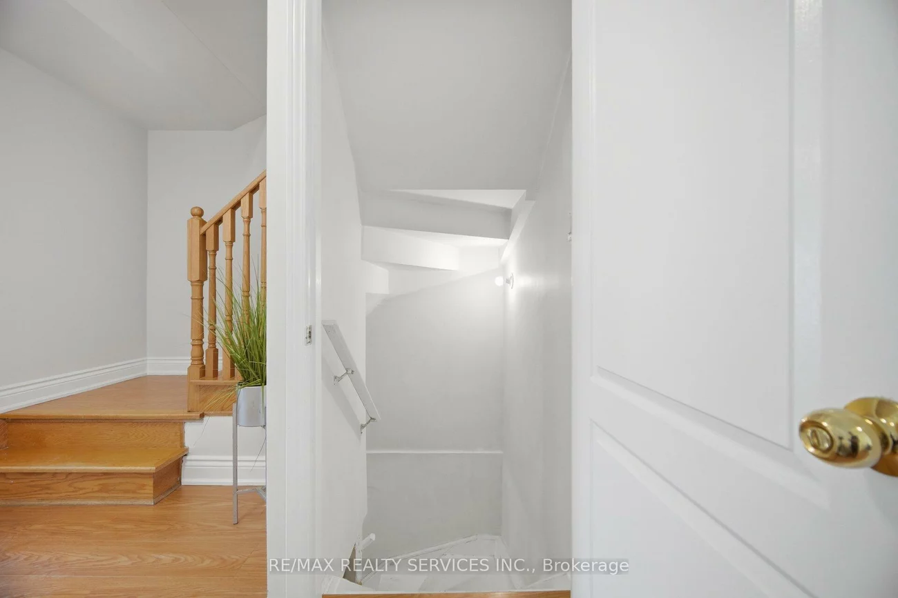 45, Monaco, Fletcher's Meadow, Brampton