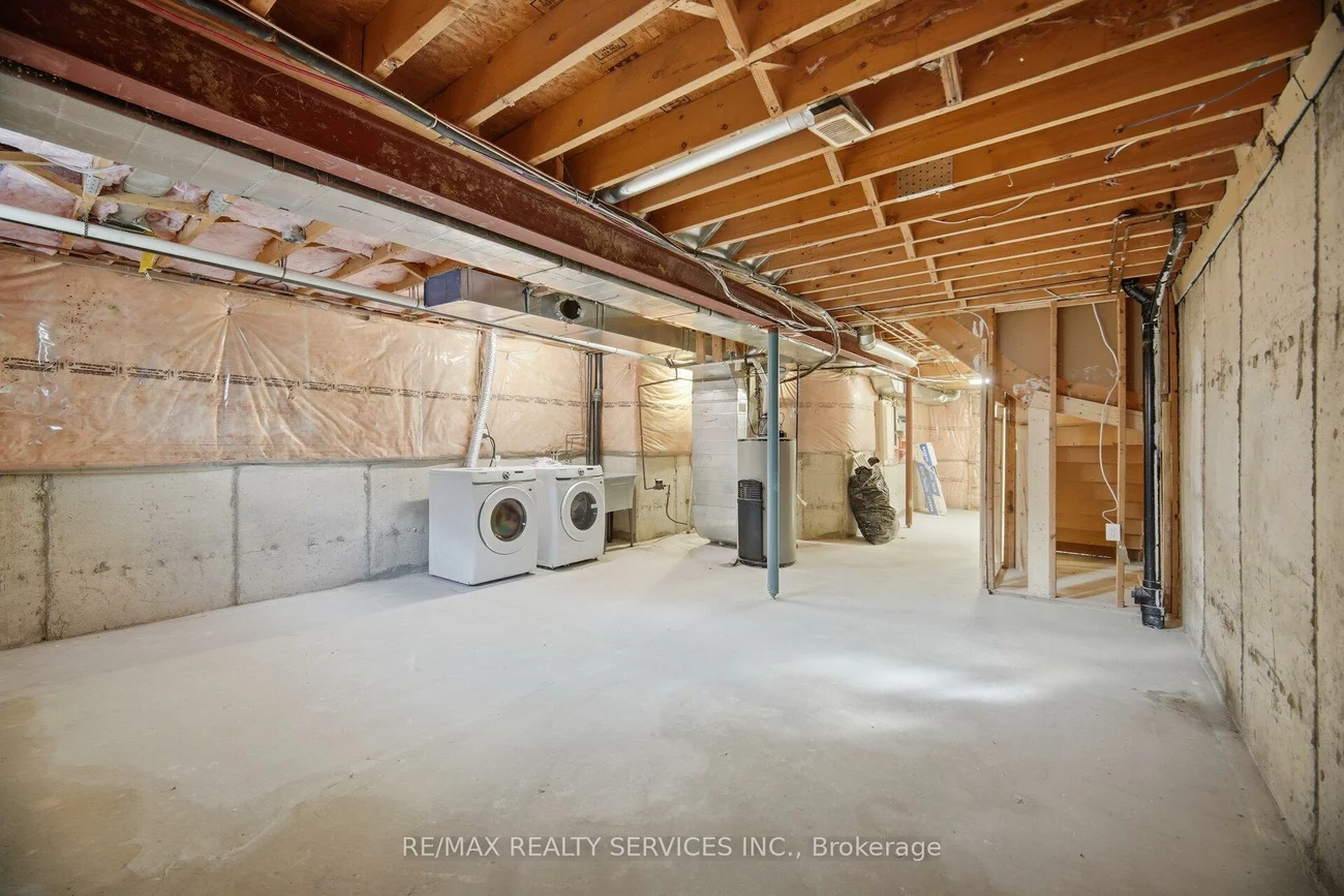 45, Monaco, Fletcher's Meadow, Brampton