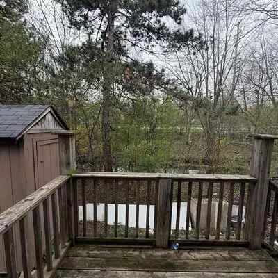 20 C, Hoskins, Central Park, Brampton