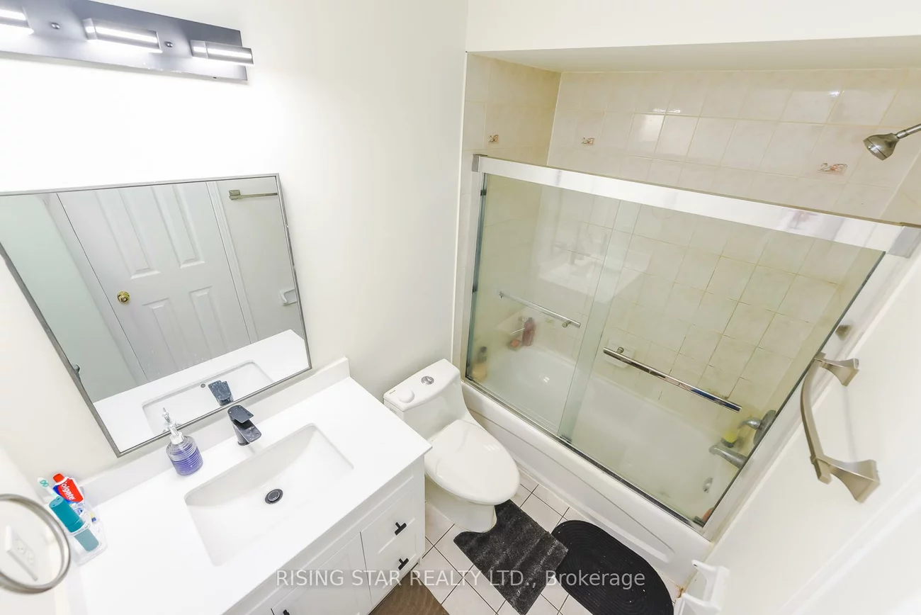 16, Elmpark, Vales of Castlemore, Brampton