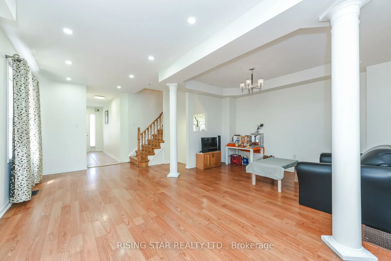 16, Elmpark, Vales of Castlemore, Brampton