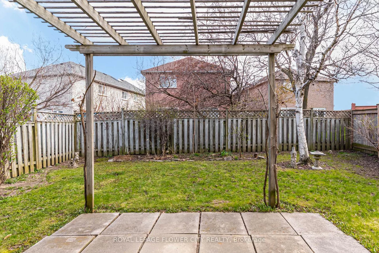 18, Nature, Westgate, Brampton