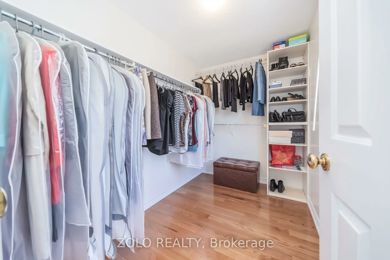 19, Hodgson, Brampton South, Brampton