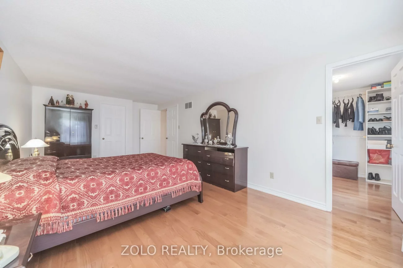 19, Hodgson, Brampton South, Brampton