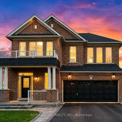 28, Prada, Vales of Castlemore North, Brampton