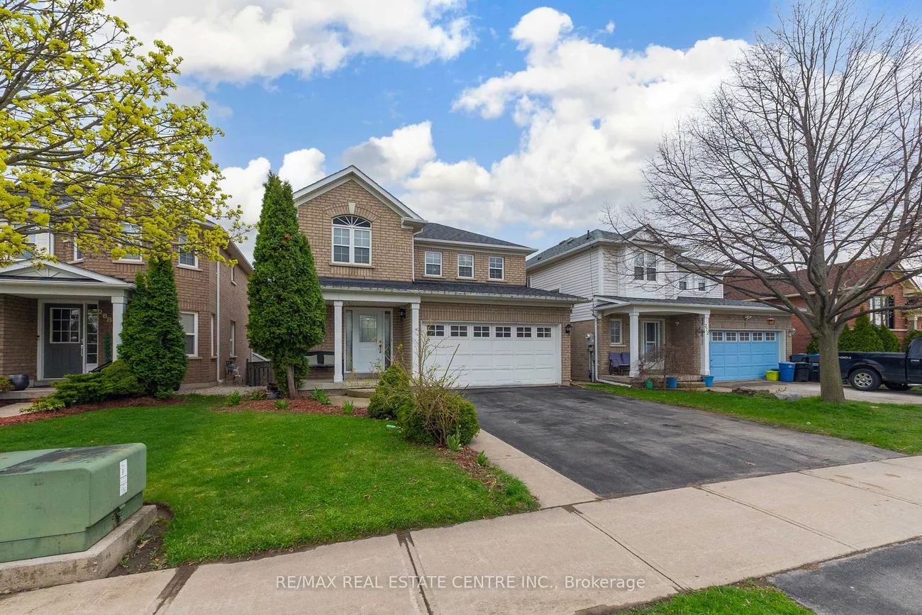 270, Edenbrook Hill, Fletcher's Meadow, Brampton