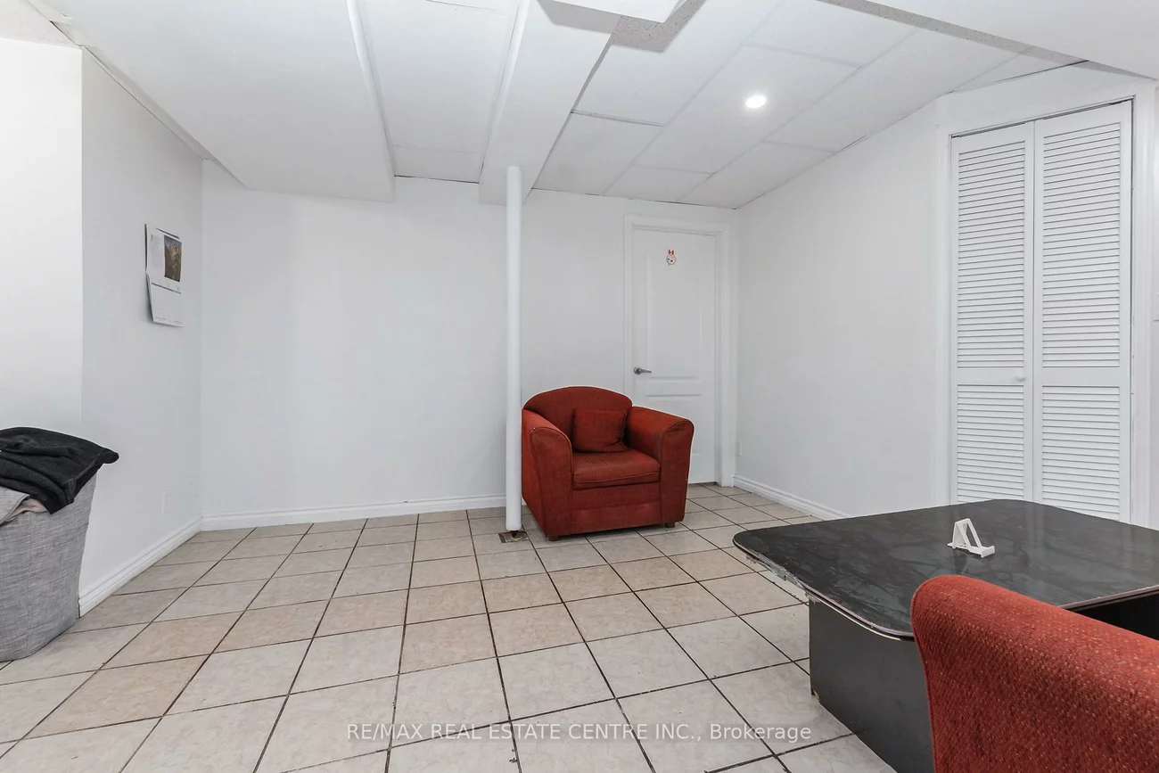 270, Edenbrook Hill, Fletcher's Meadow, Brampton