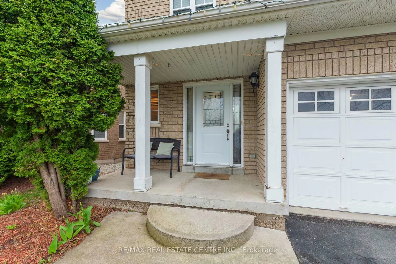 270, Edenbrook Hill, Fletcher's Meadow, Brampton