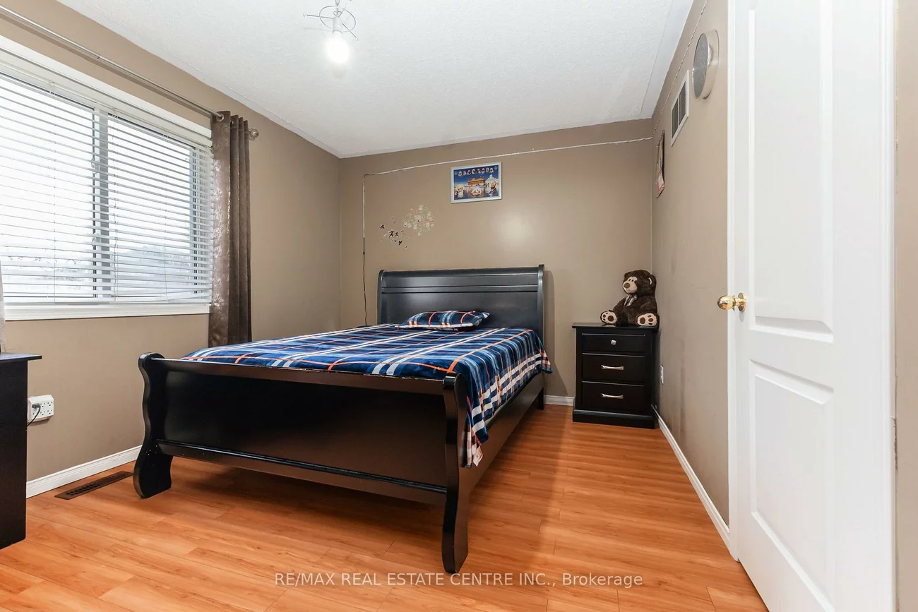 270, Edenbrook Hill, Fletcher's Meadow, Brampton