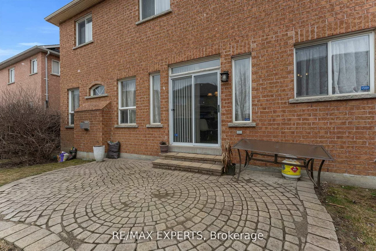 13, Villagewood, Bram East, Brampton