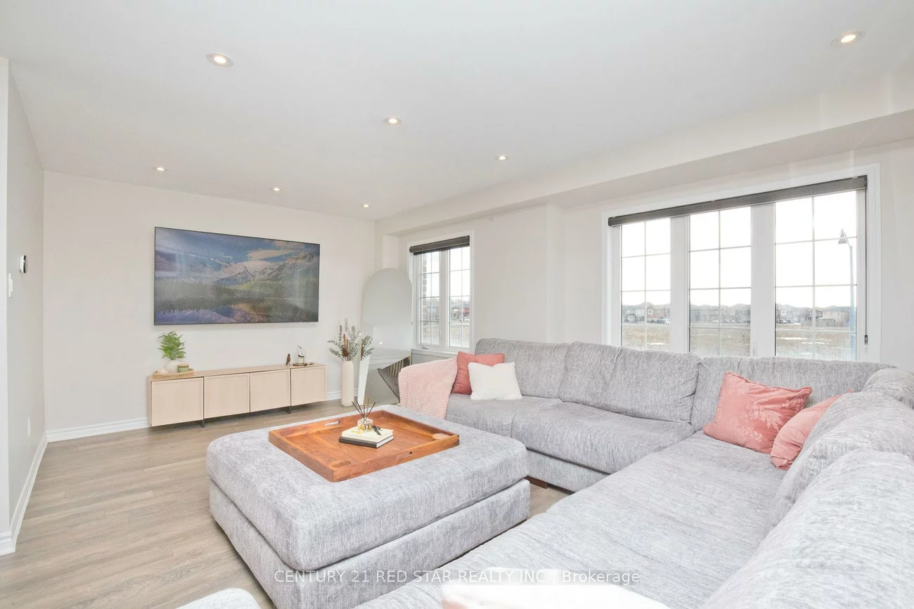 458, Remembrance, Northwest Brampton, Brampton