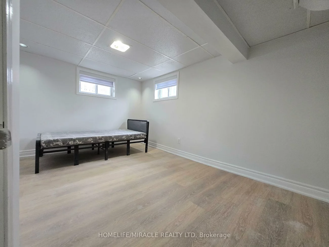 21, Gregory, Downtown Brampton, Brampton