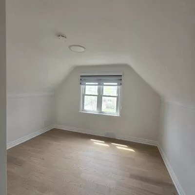 21, Gregory, Downtown Brampton, Brampton