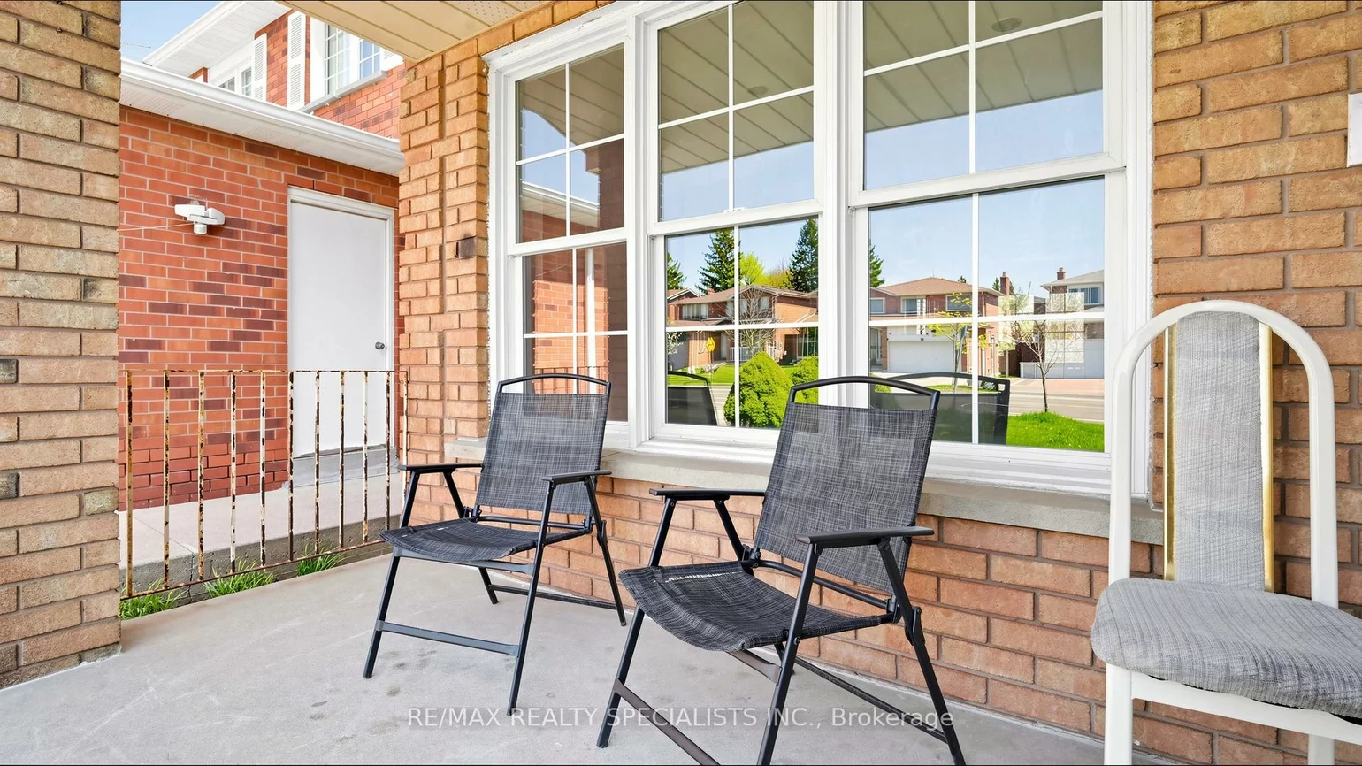 59, Sunforest, Heart Lake West, Brampton