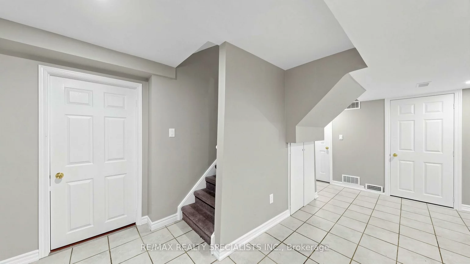 59, Sunforest, Heart Lake West, Brampton