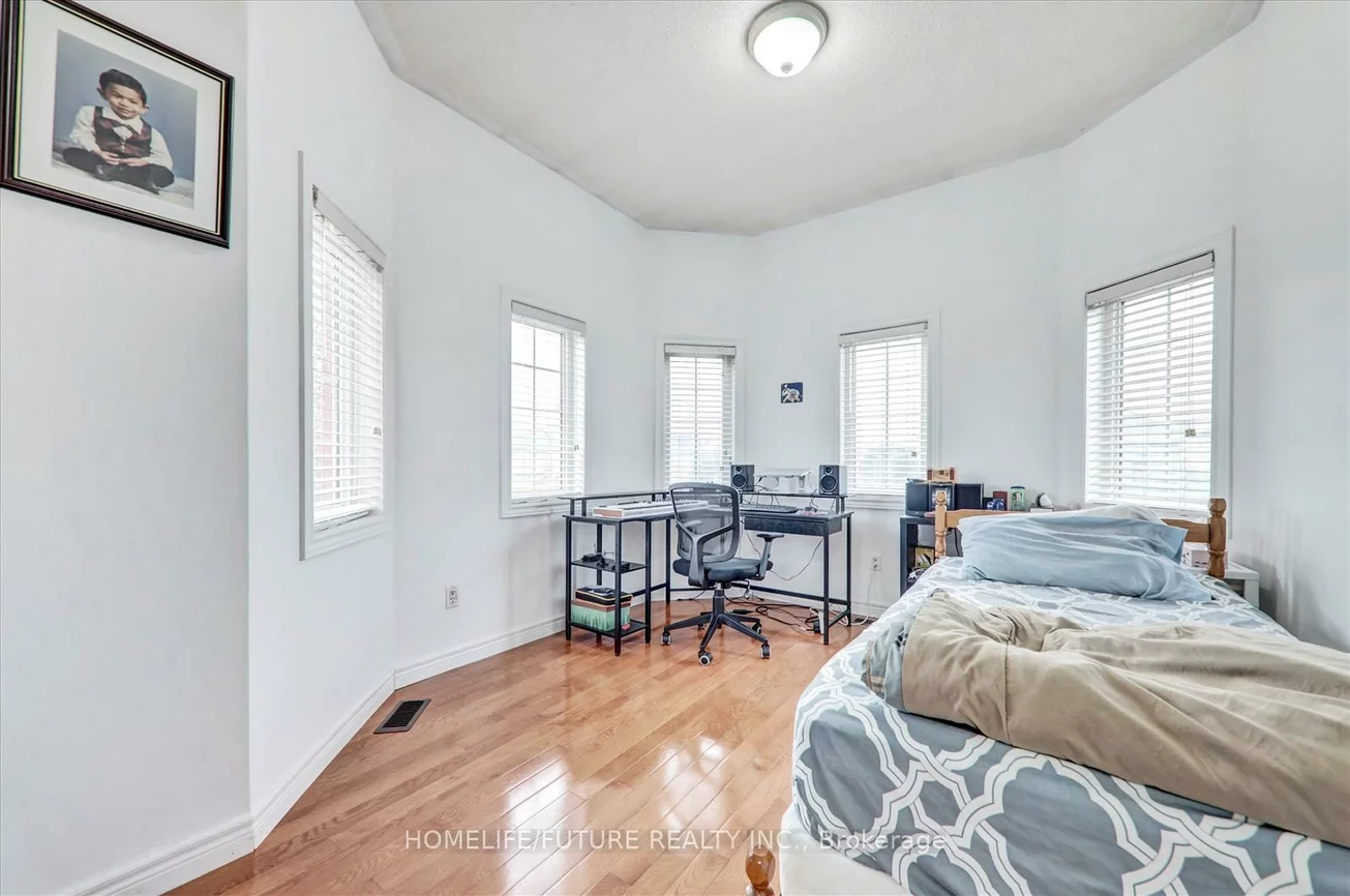 2, Tovey, Sandringham-Wellington, Brampton