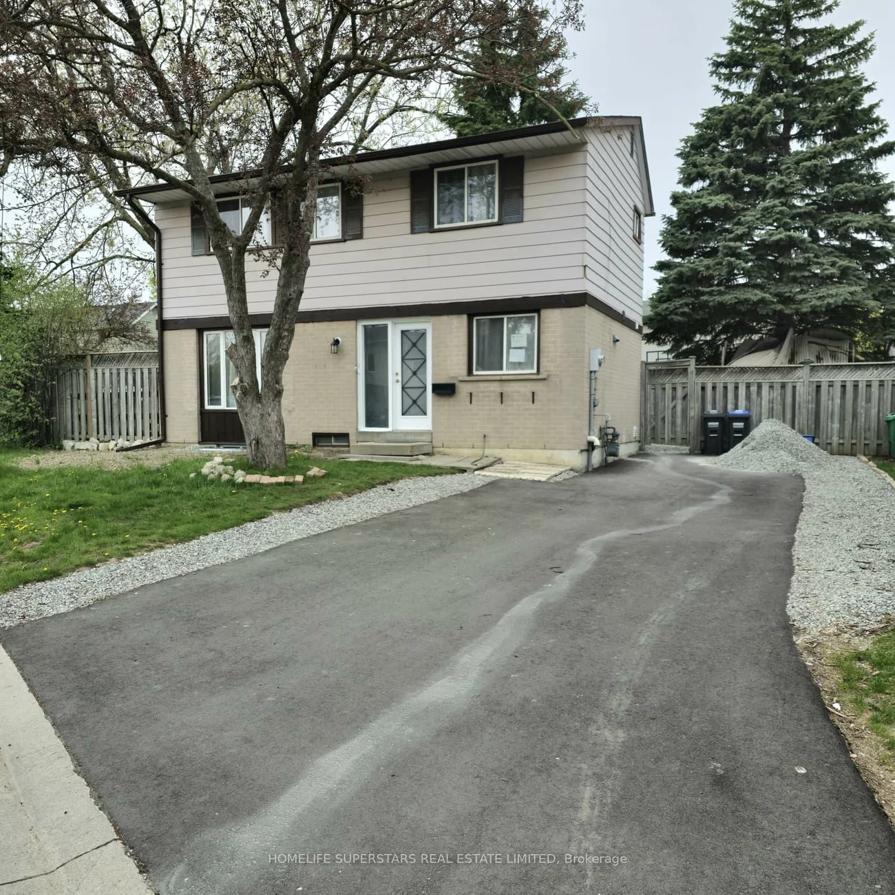 6, Grove Park, Northgate, Brampton