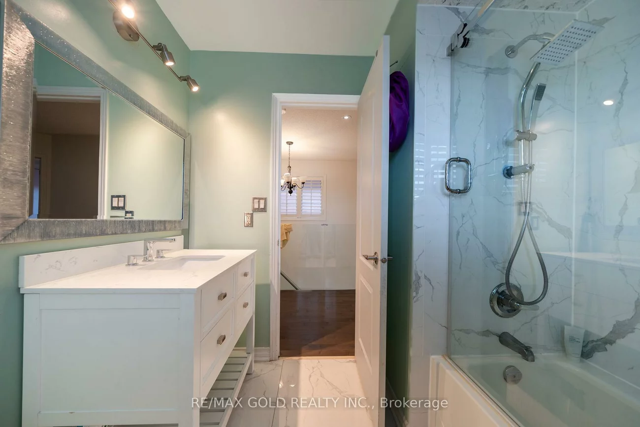 19, Spring Valley, Bram East, Brampton