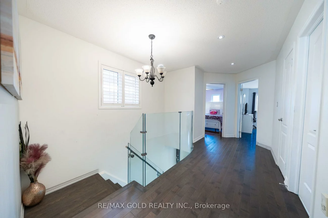 19, Spring Valley, Bram East, Brampton