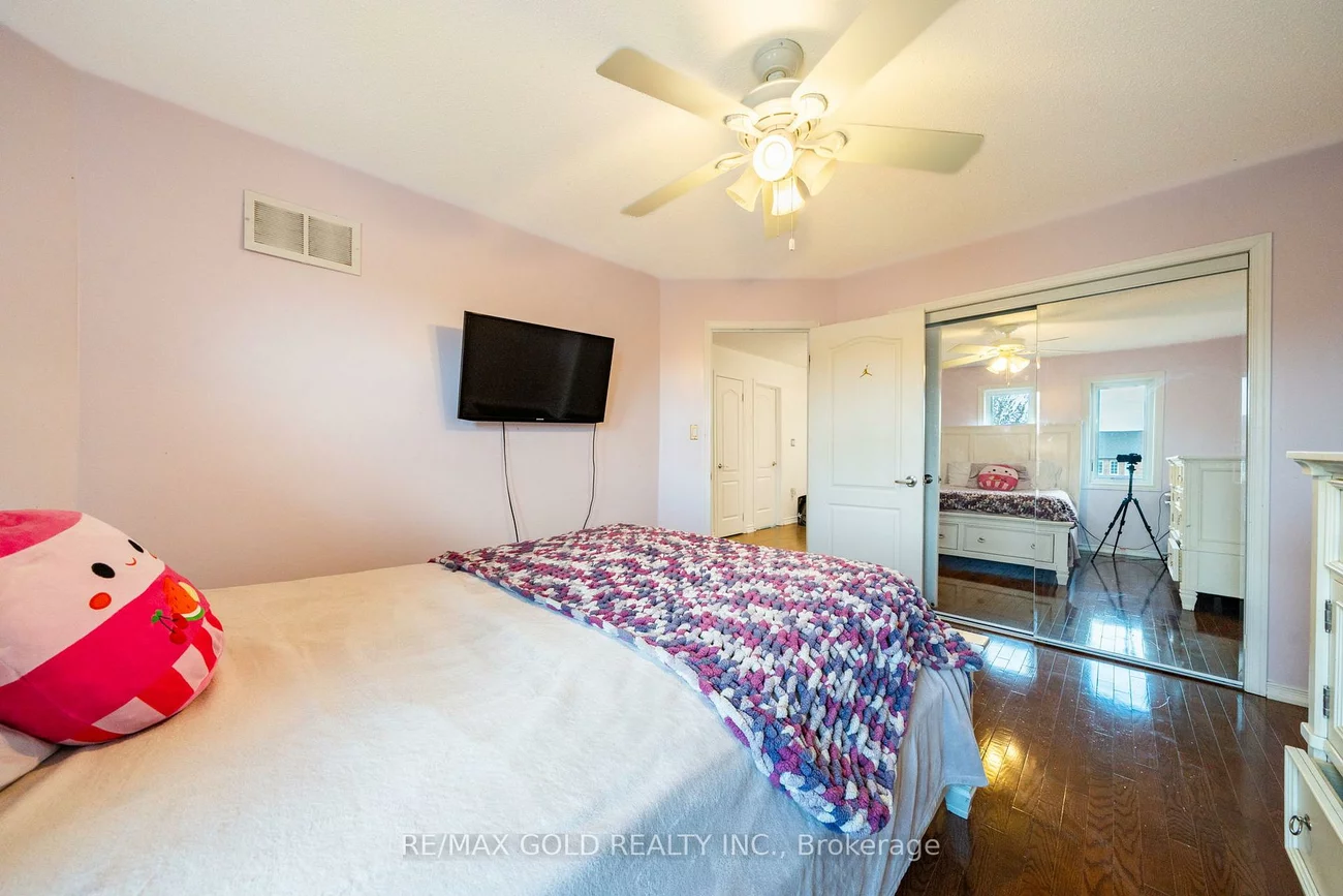19, Spring Valley, Bram East, Brampton
