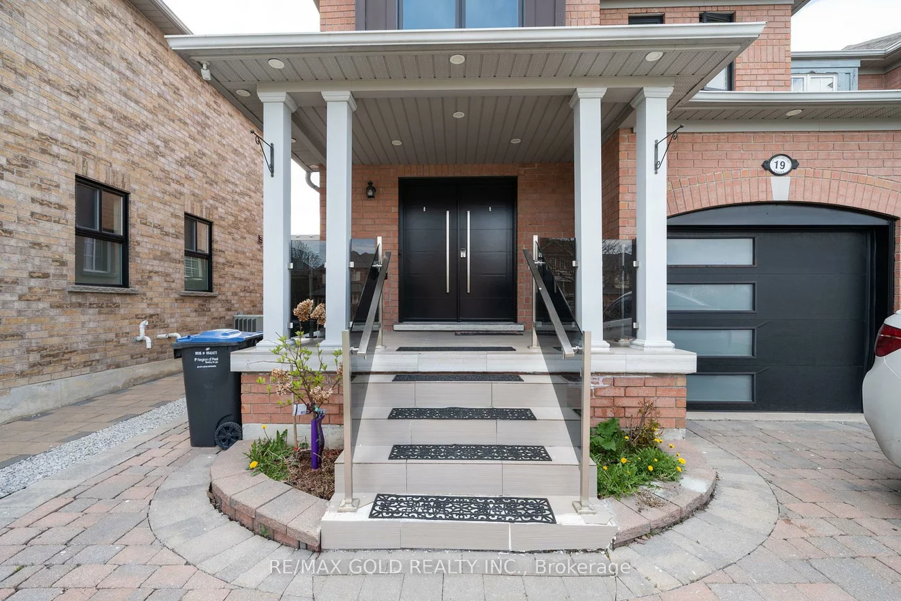 19, Spring Valley, Bram East, Brampton