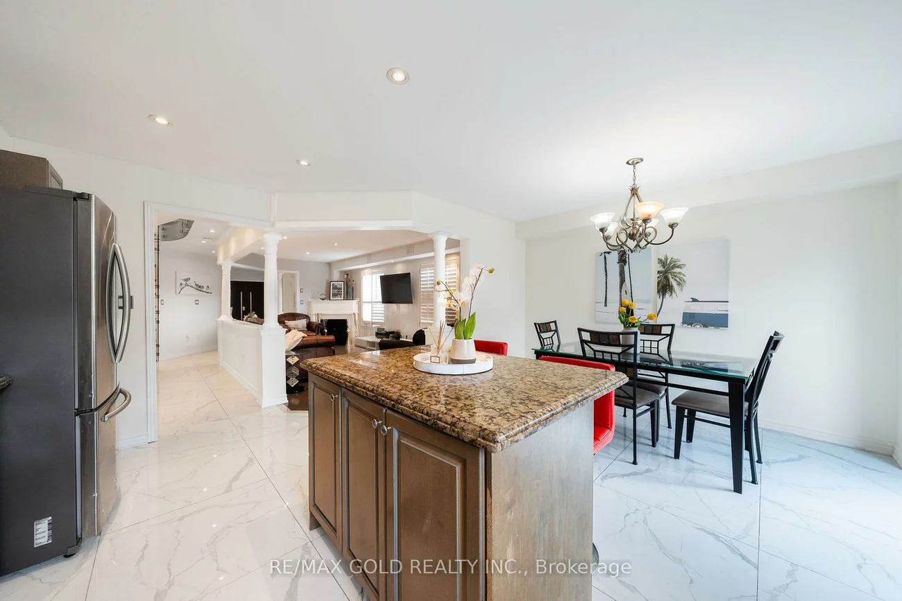 19, Spring Valley, Bram East, Brampton