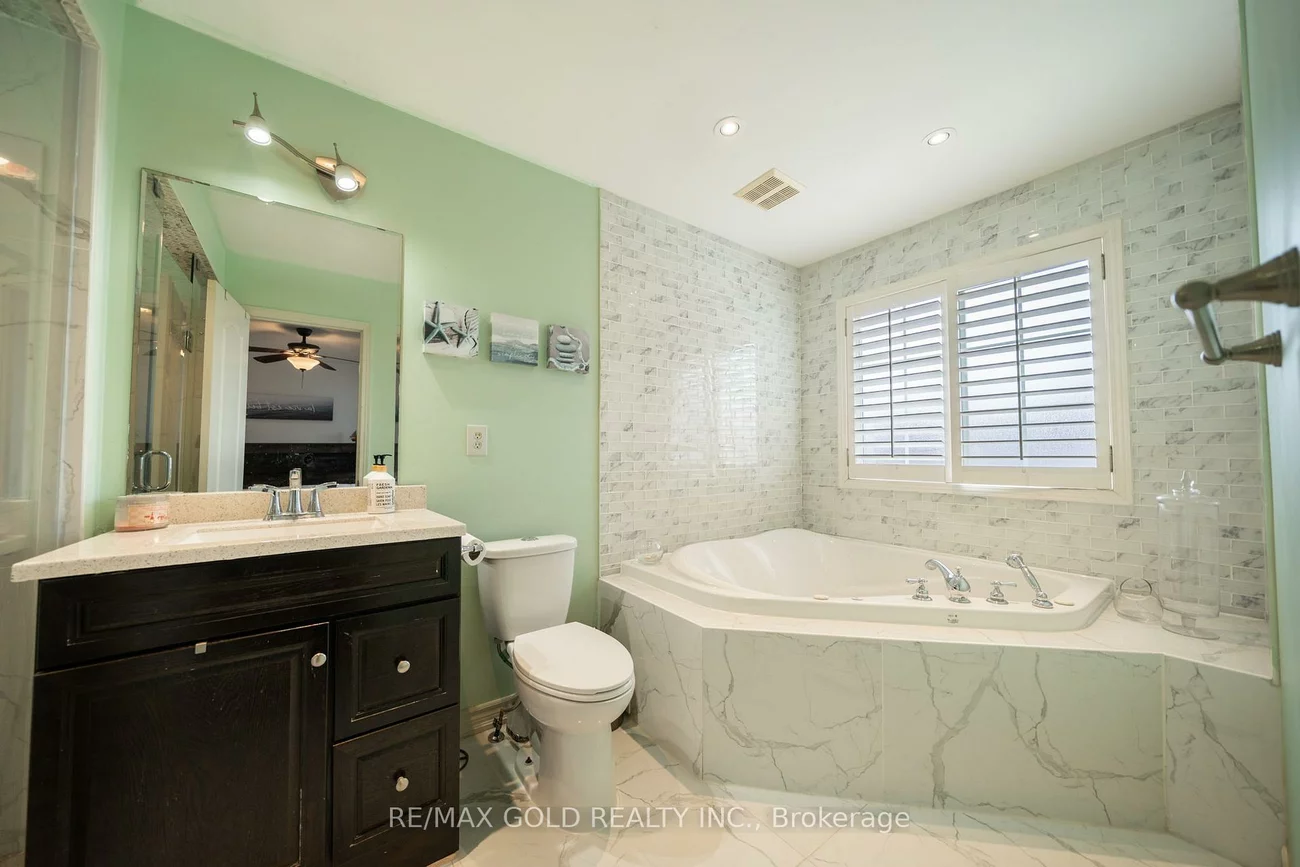 19, Spring Valley, Bram East, Brampton