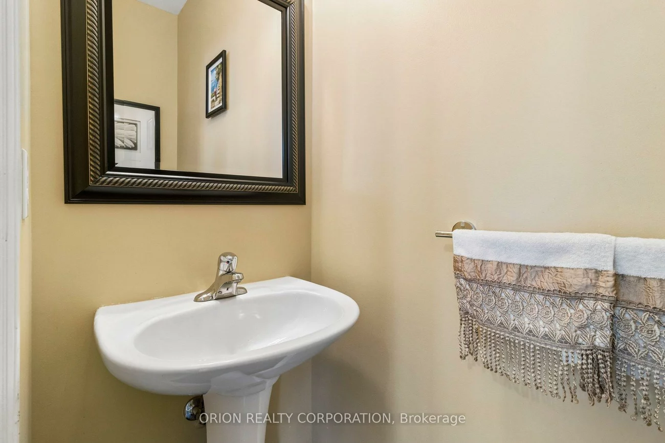 8, Seastar, Bram West, Brampton