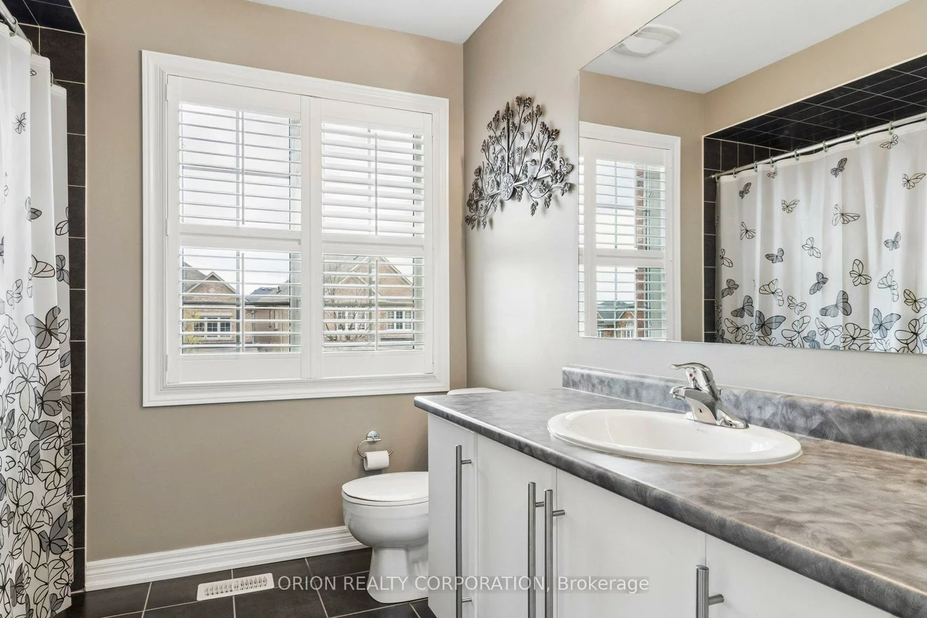 8, Seastar, Bram West, Brampton