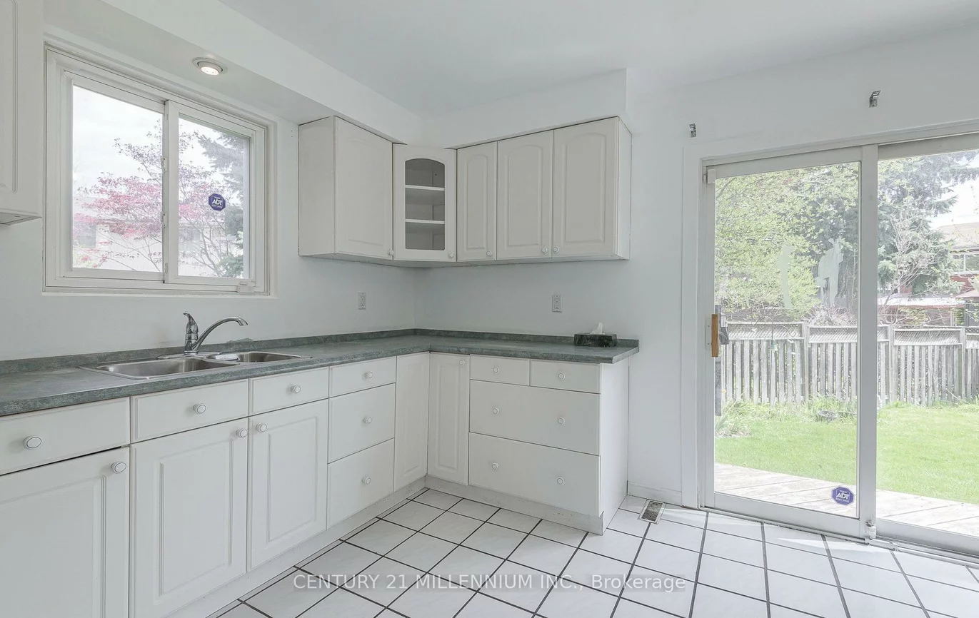 3, Longbourne, Westgate, Brampton