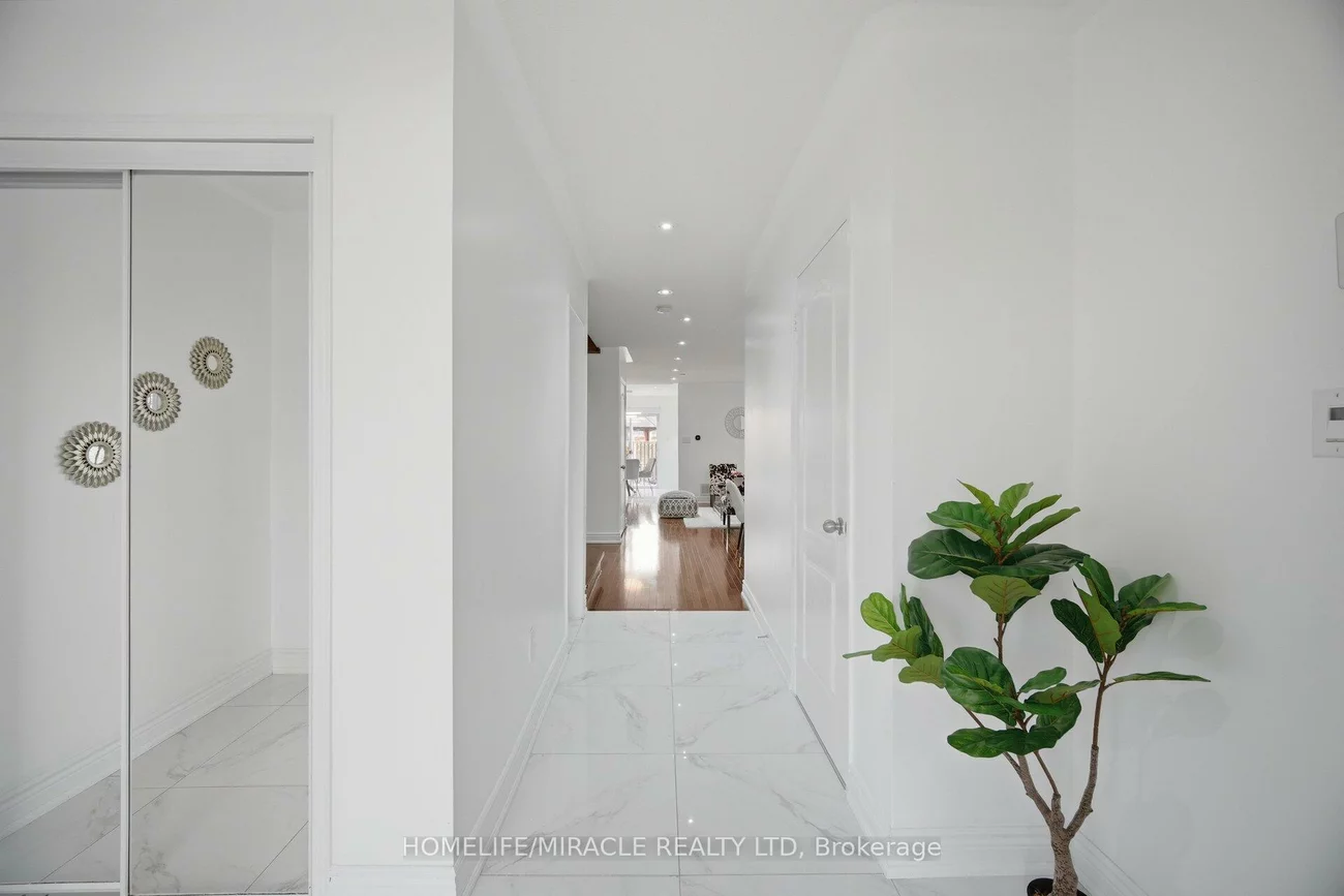87, Spicebush, Credit Valley, Brampton