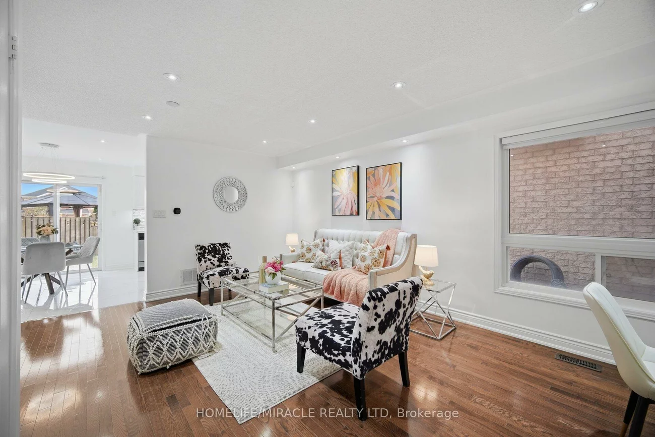 87, Spicebush, Credit Valley, Brampton
