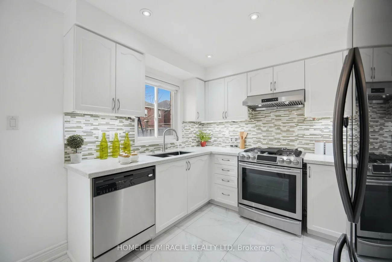 87, Spicebush, Credit Valley, Brampton