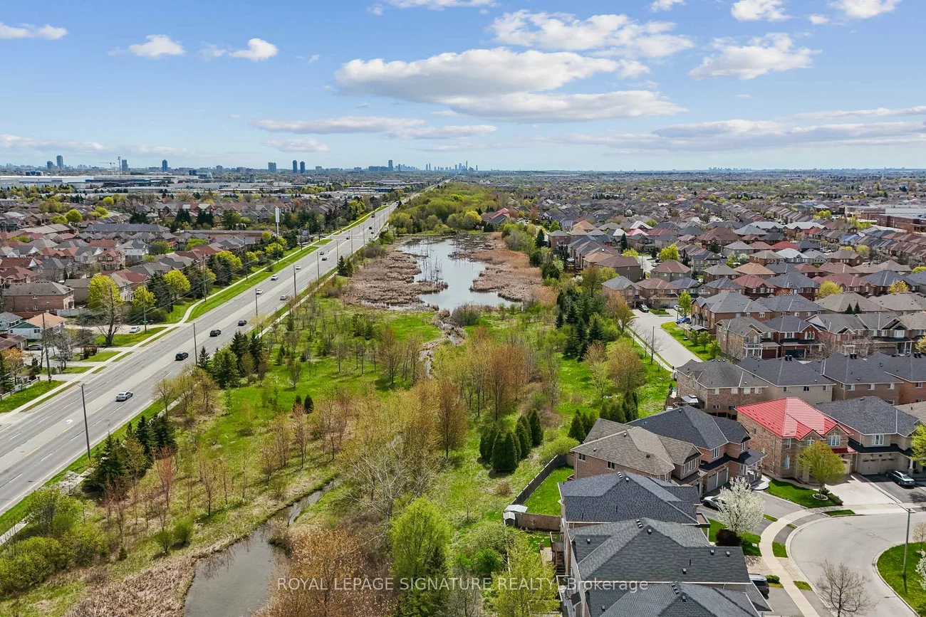 18, Senwood, Fletcher's Meadow, Brampton