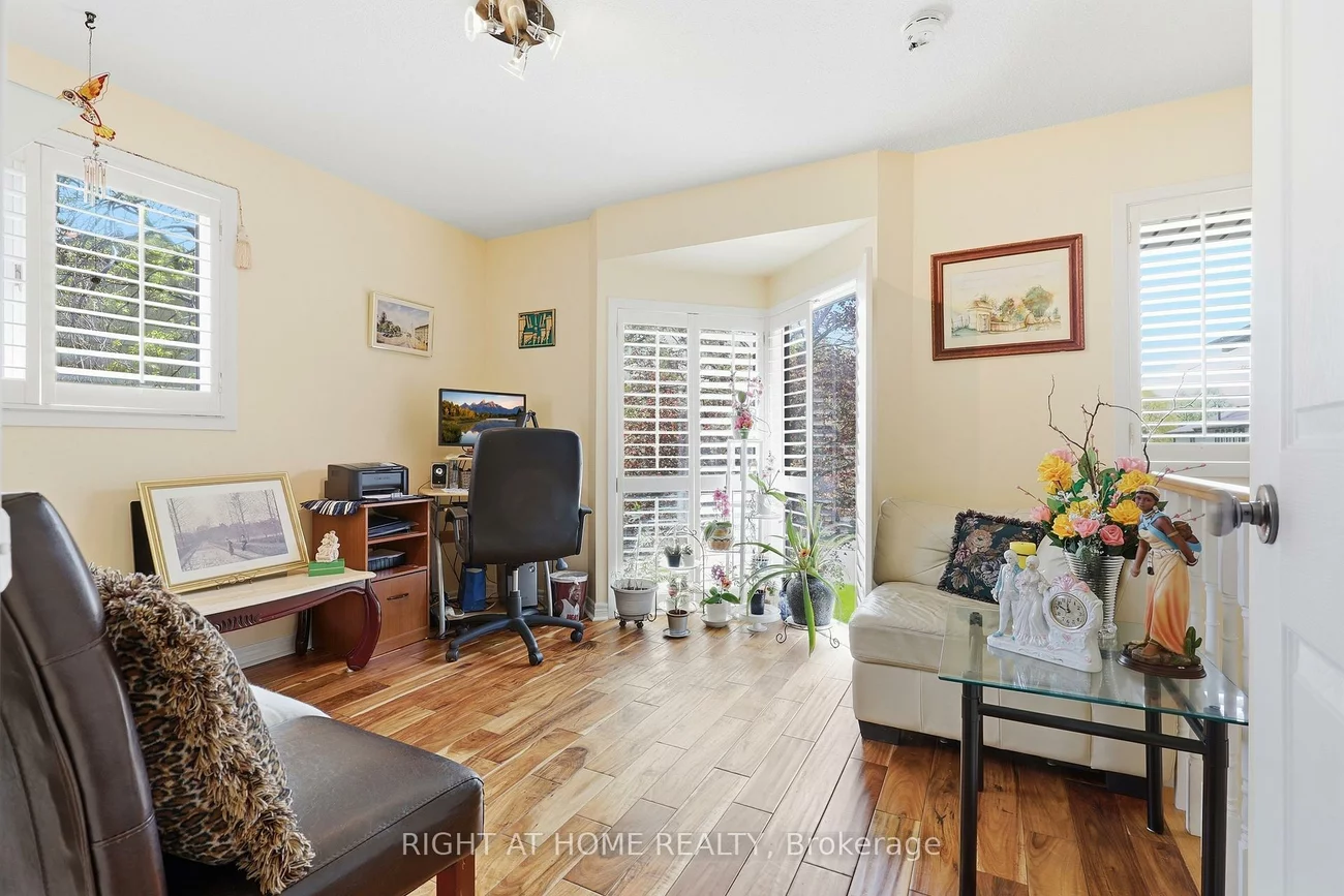 33, Parkside, Brampton South, Brampton