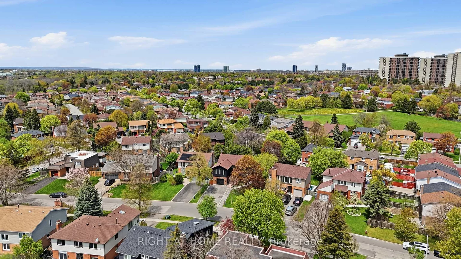 33, Parkside, Brampton South, Brampton
