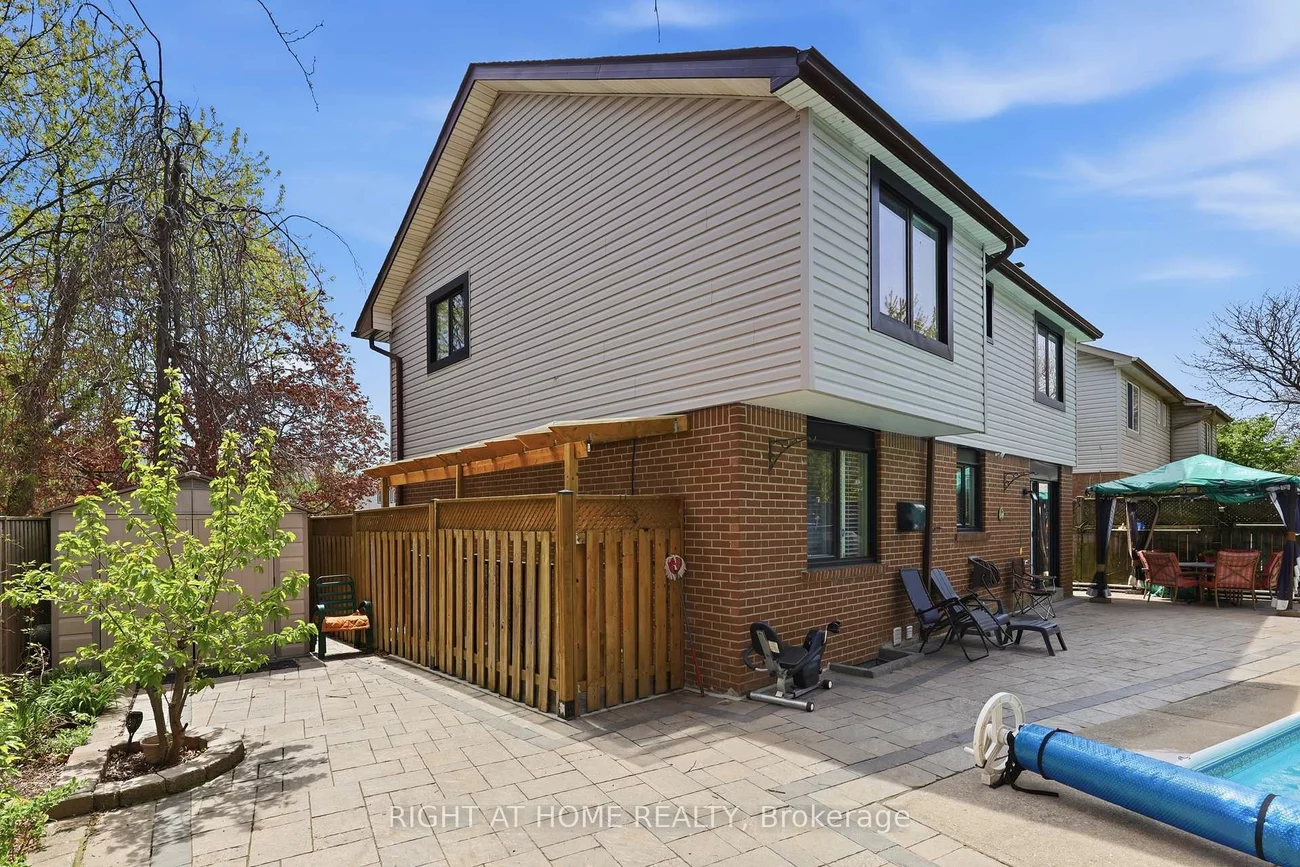 33, Parkside, Brampton South, Brampton