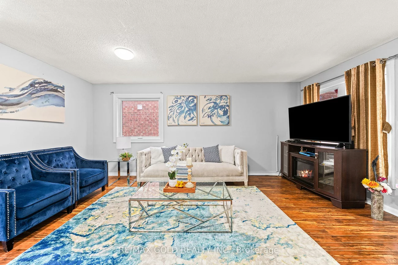 92, Dandelion, Sandringham-Wellington, Brampton