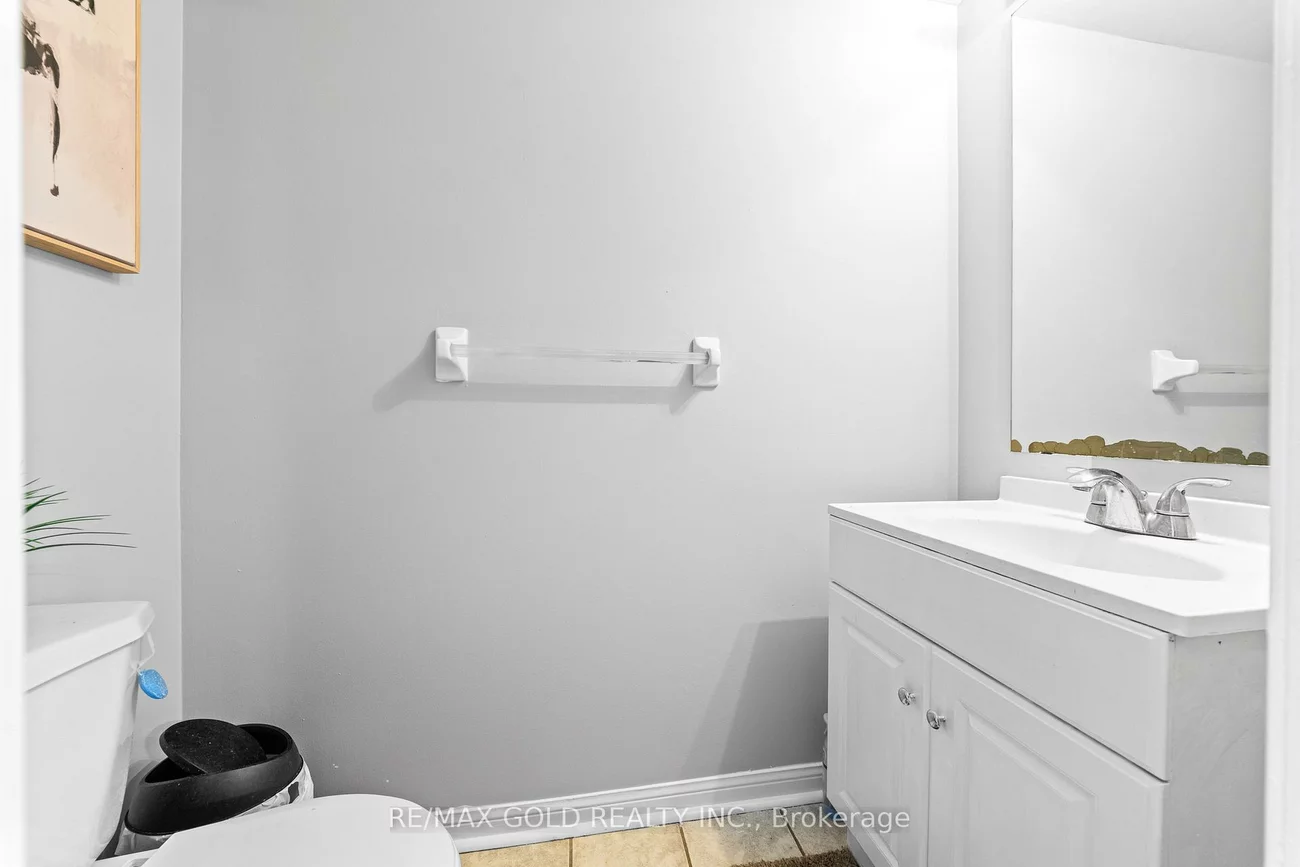 92, Dandelion, Sandringham-Wellington, Brampton