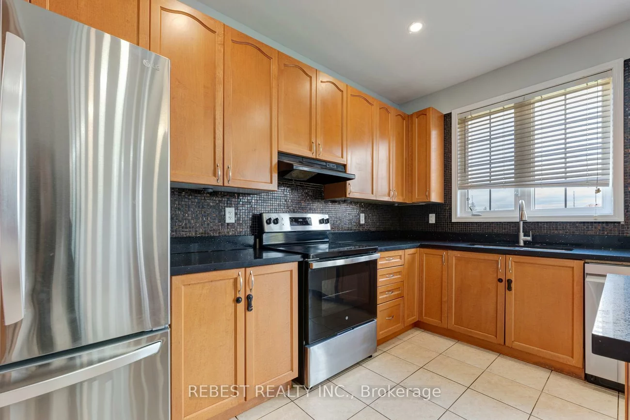 22, Birch Tree, Bram East, Brampton