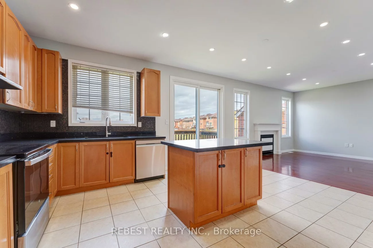 22, Birch Tree, Bram East, Brampton