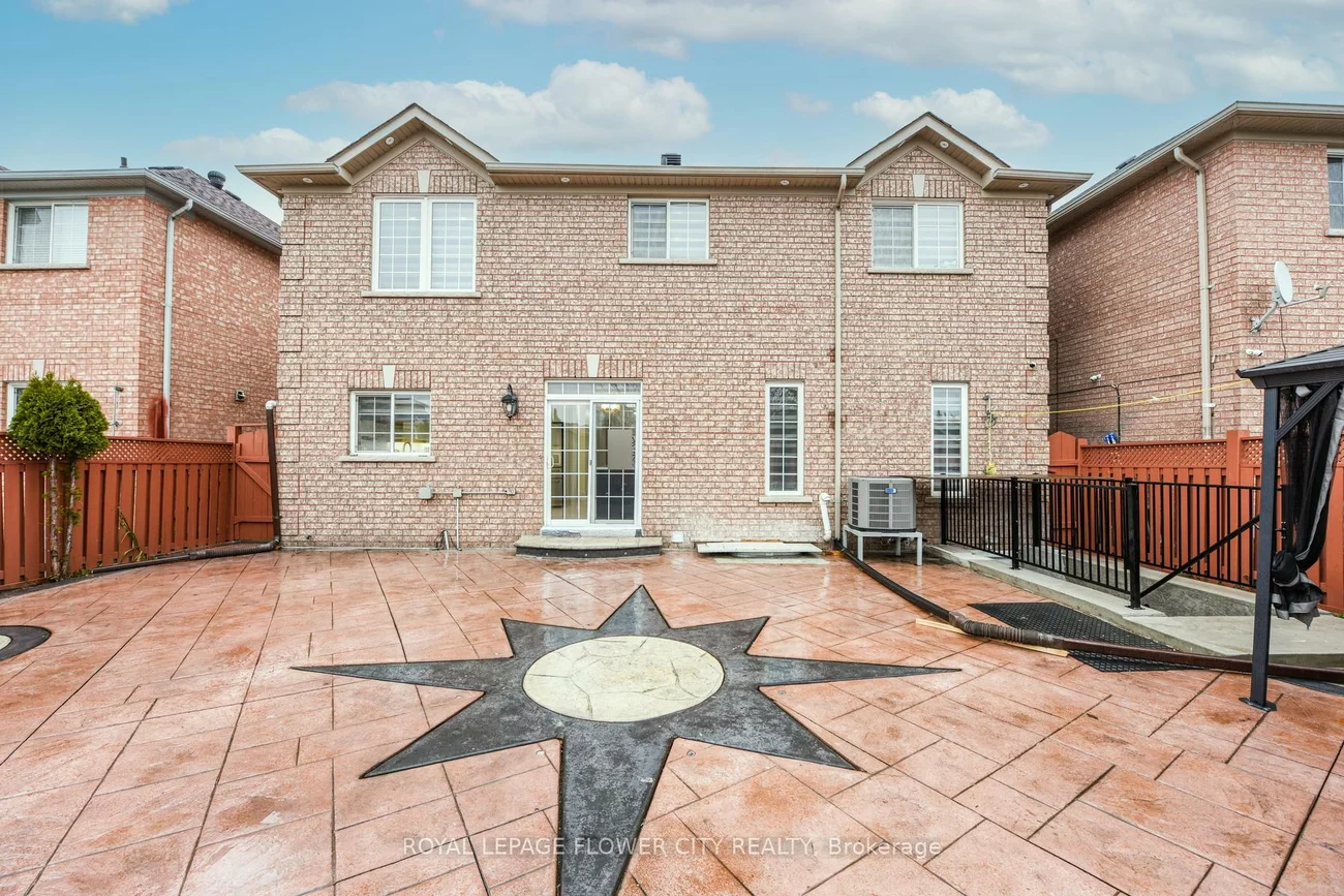 22, Wintersnow, Sandringham-Wellington, Brampton