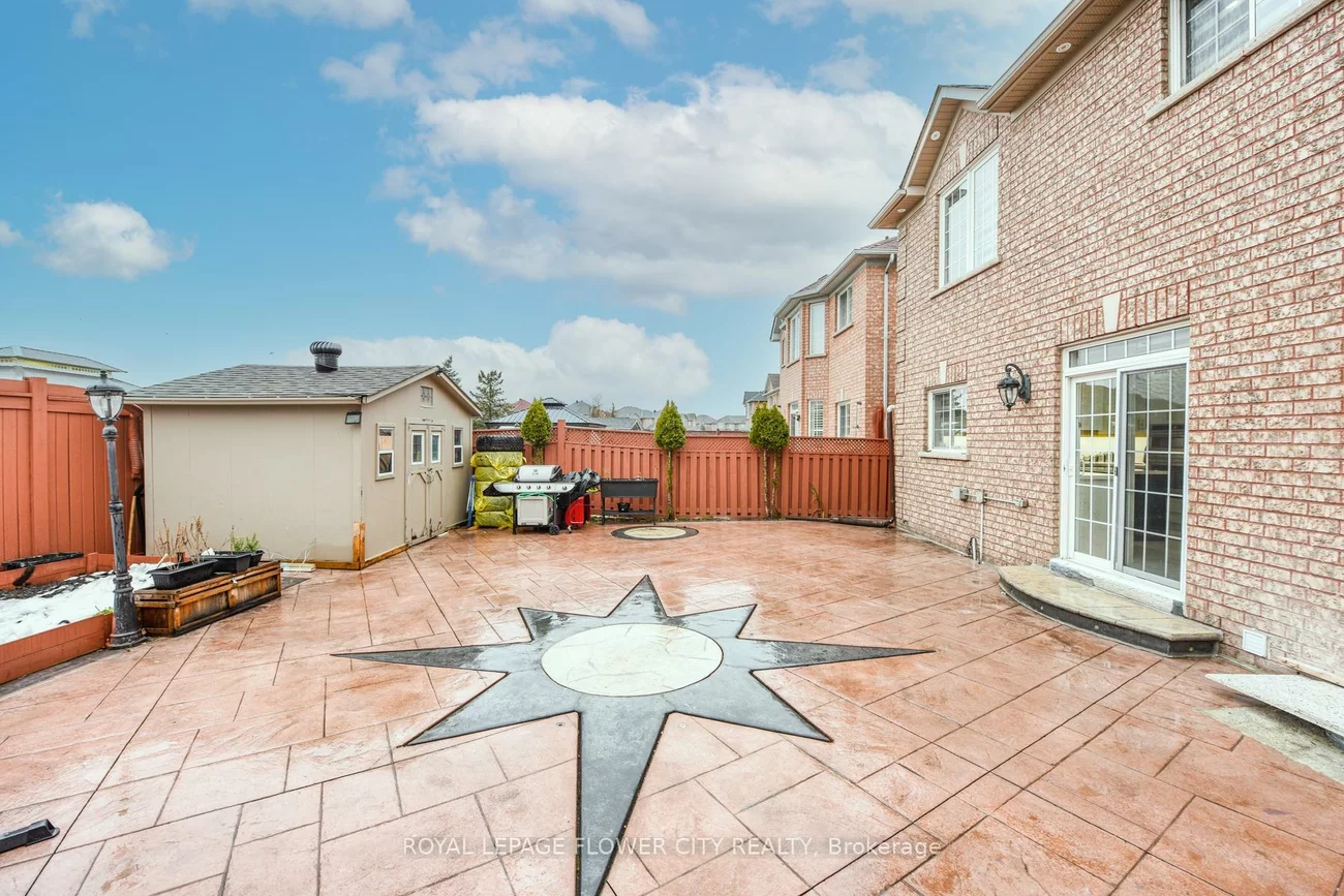 22, Wintersnow, Sandringham-Wellington, Brampton